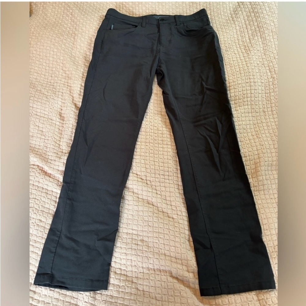 Perry Ellis Slim Fit Performance Pant in Black Men's Size 32x30